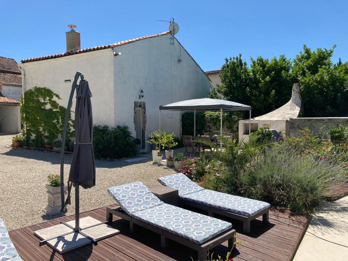 La Lezardiere Vervant Extérieur photo